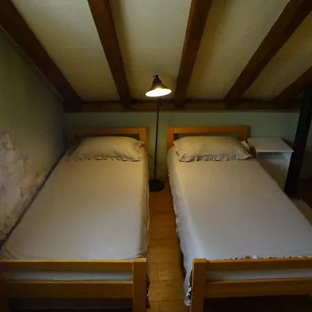 Vikendica Mimara Korusce